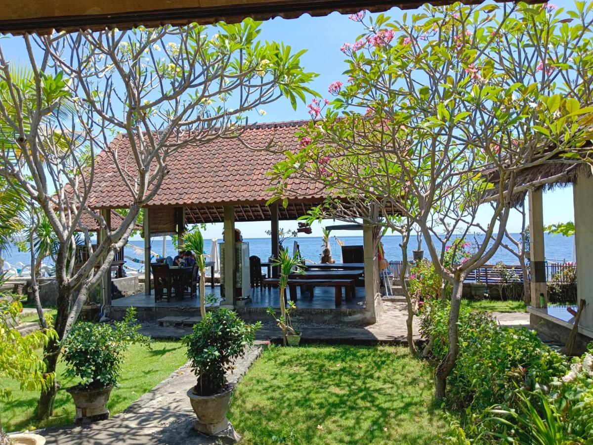 Beach Side Amed Delem Family Ambat Exterior photo