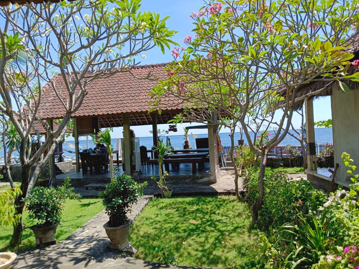 Beach Side Amed Delem Family Ambat Exterior photo