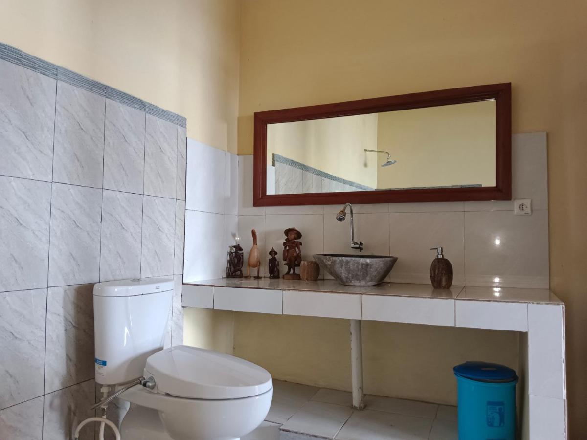 Beach Side Amed Delem Family Ambat Exterior photo
